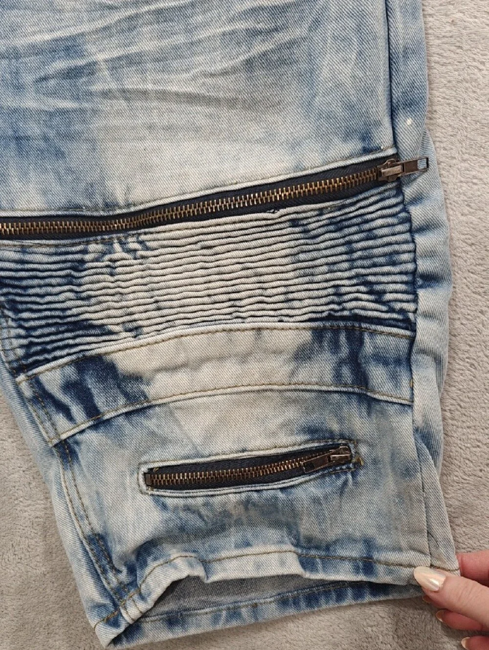 Light Blue Washed Men’s Denim Biker Shorts Size 34